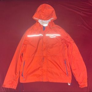 M vineyard vines windbreaker